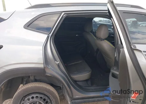 2024 Chevrolet Trax Fwd Activ z USA, uszkodzony, nr VIN KL77LKE20RC029986